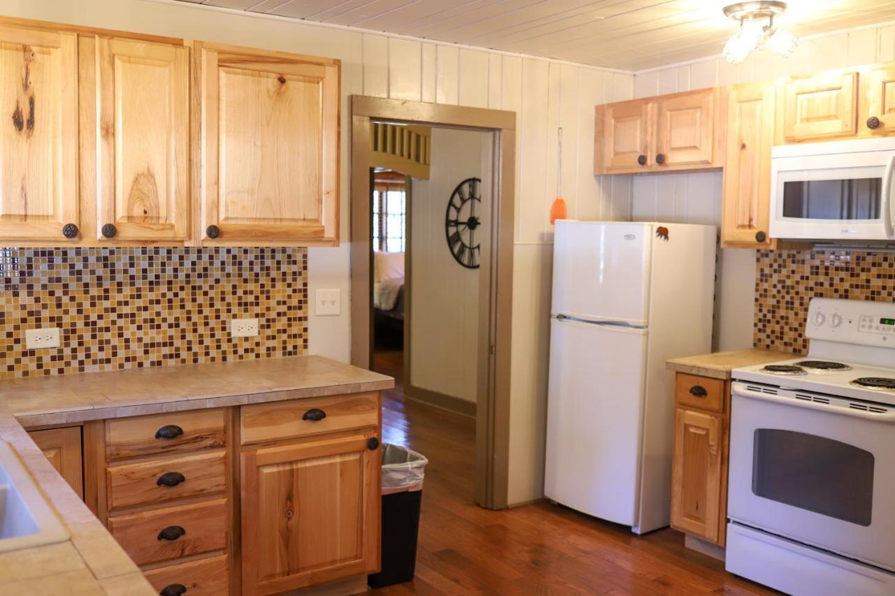 Historic Log Cabin #14 At Horse Creek Resort Rapid City Εξωτερικό φωτογραφία