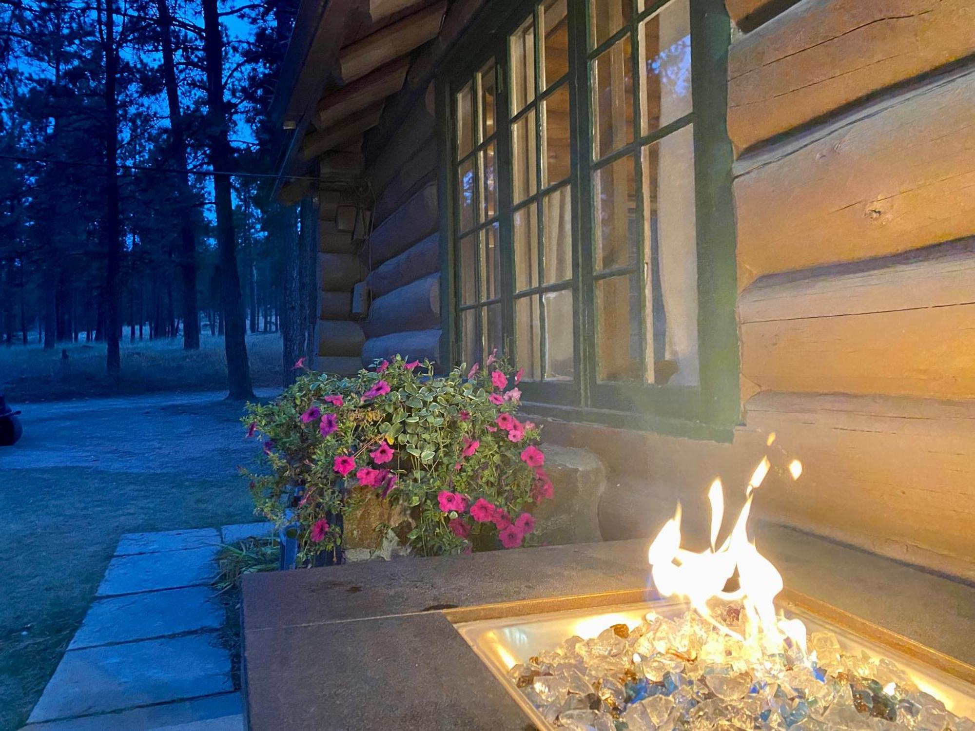 Historic Log Cabin #14 At Horse Creek Resort Rapid City Εξωτερικό φωτογραφία