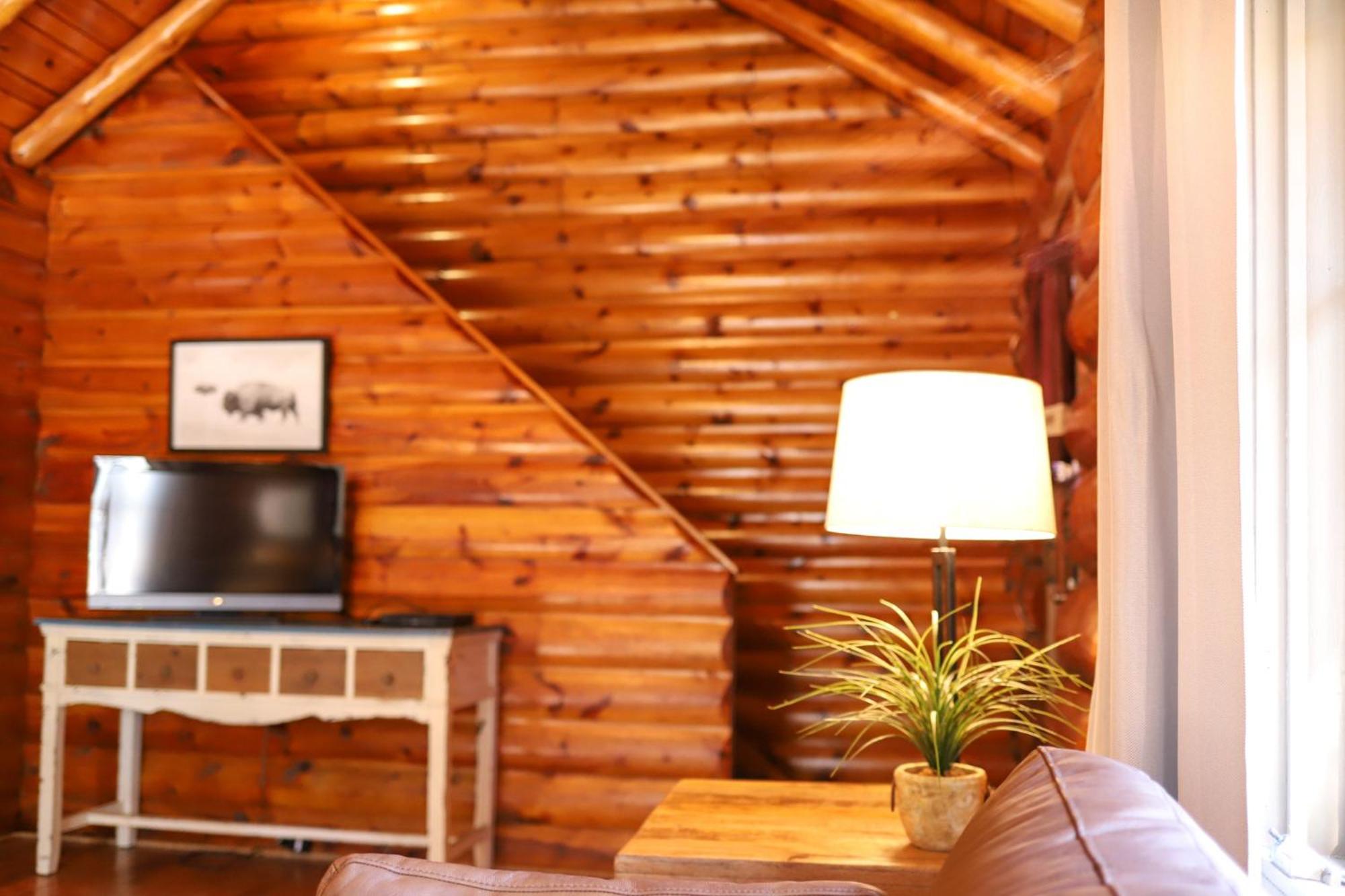 Historic Log Cabin #14 At Horse Creek Resort Rapid City Εξωτερικό φωτογραφία